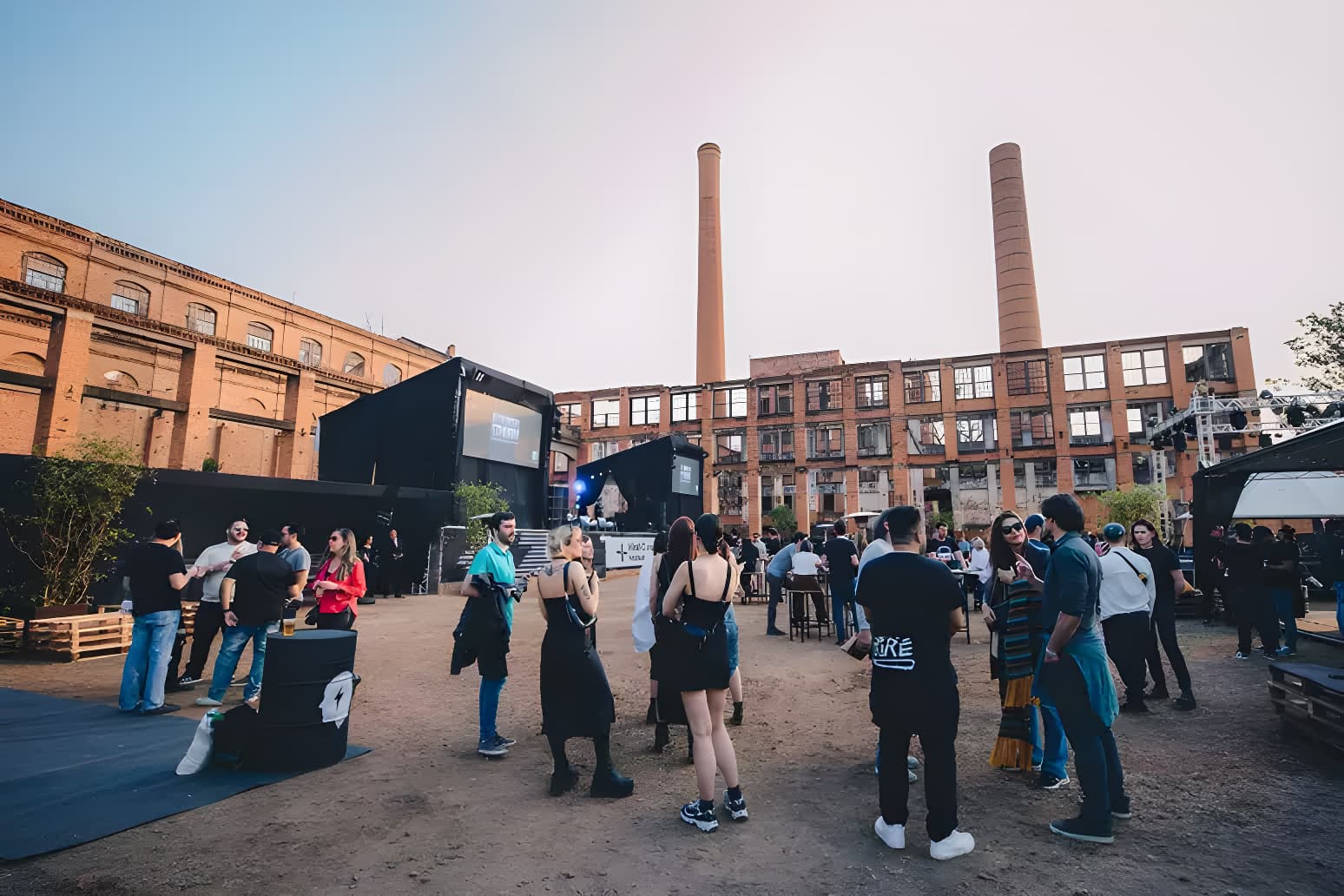 thumbnail news of the Sthorm Festival brings together environmentalists, digital activists and rockers in SP